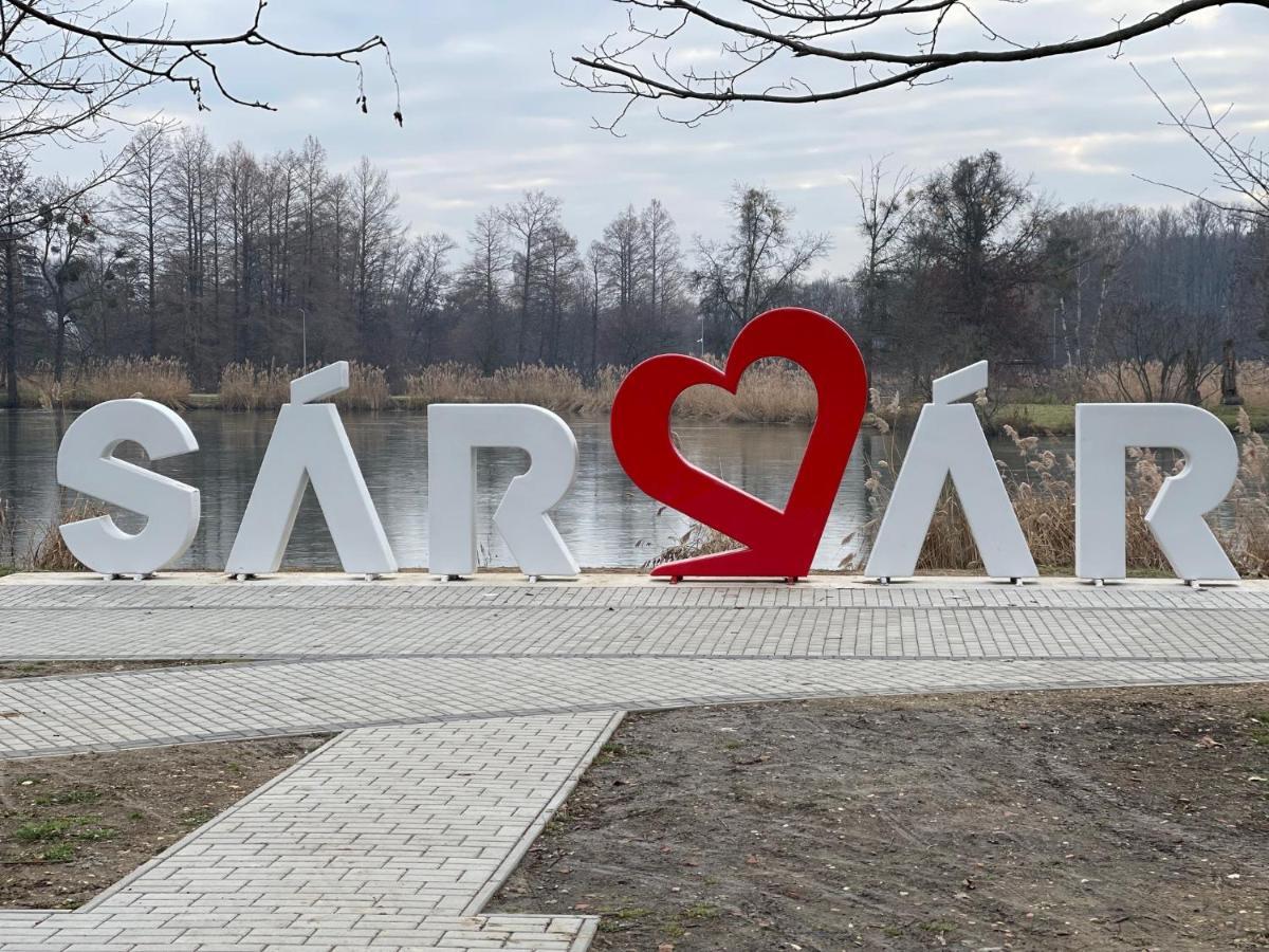 Cherry Apartmanhaz Sárvár المظهر الخارجي الصورة